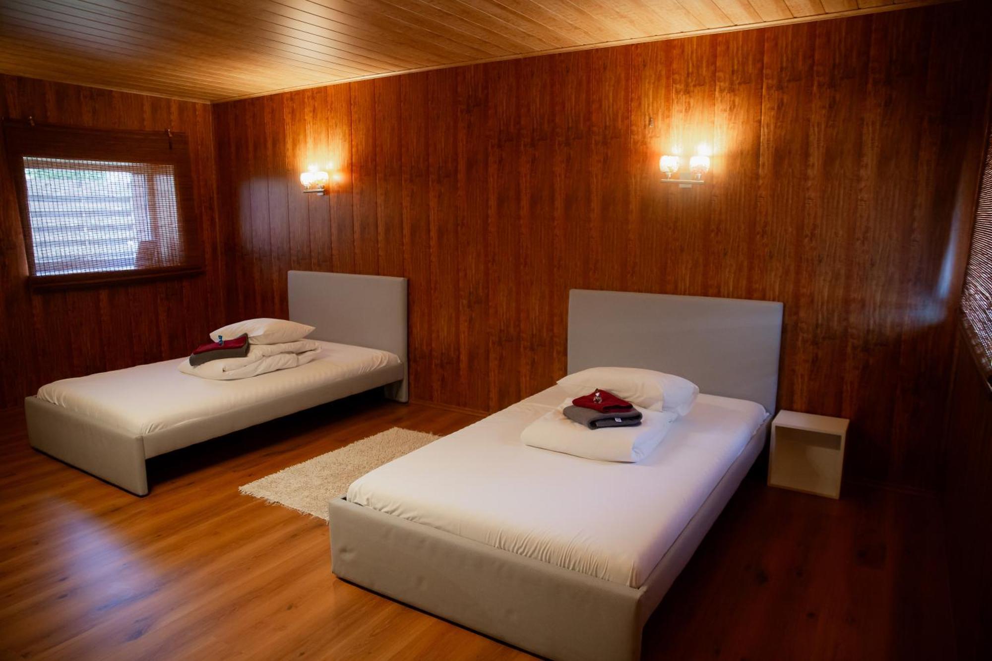 Konrad Family Guesthouse Курессааре Номер фото