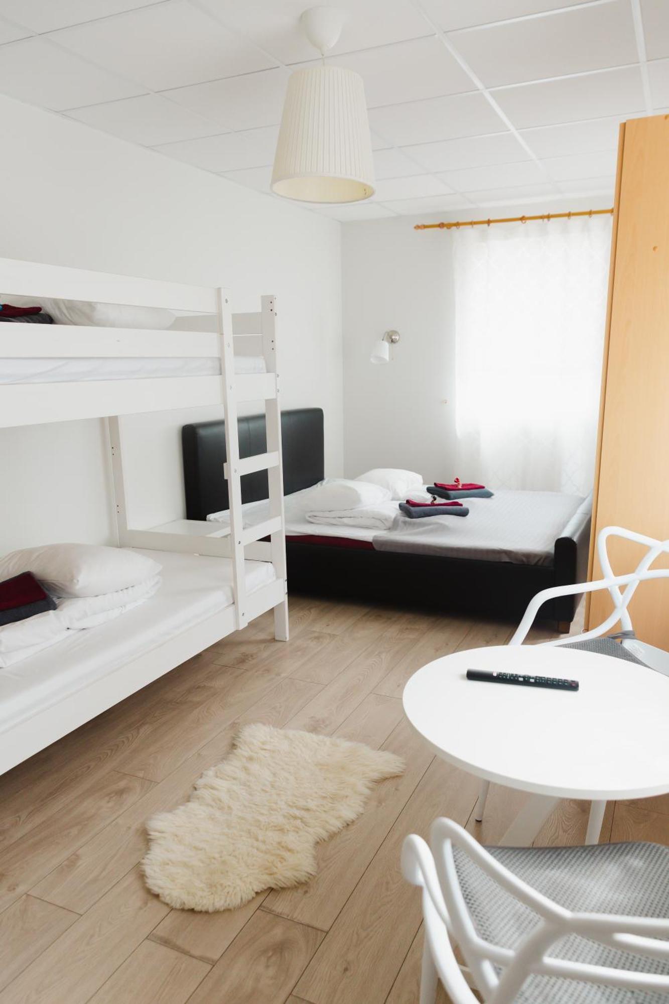 Konrad Family Guesthouse Курессааре Экстерьер фото